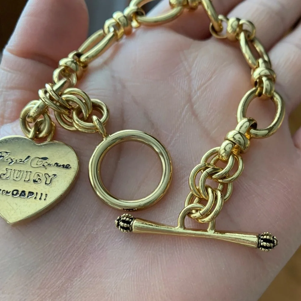 Gold Juicy Couture Bracelet Heart Logo Heart Tag Toggle Clasp Jewelry 7.5” EUC - Picture 4 of 10